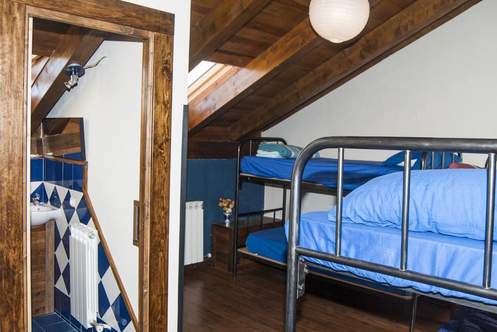 Albergue A'Noguera Castiello de Jaca Habitación foto