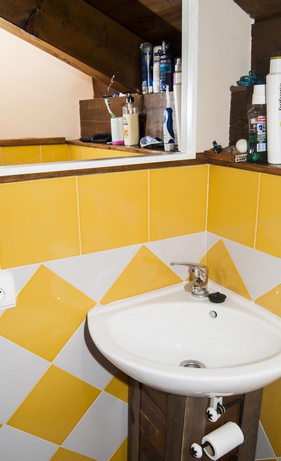 Albergue A'Noguera Castiello de Jaca Habitación foto