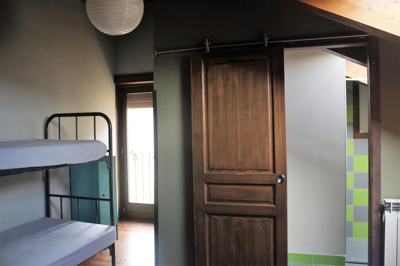 Albergue A'Noguera Castiello de Jaca Habitación foto